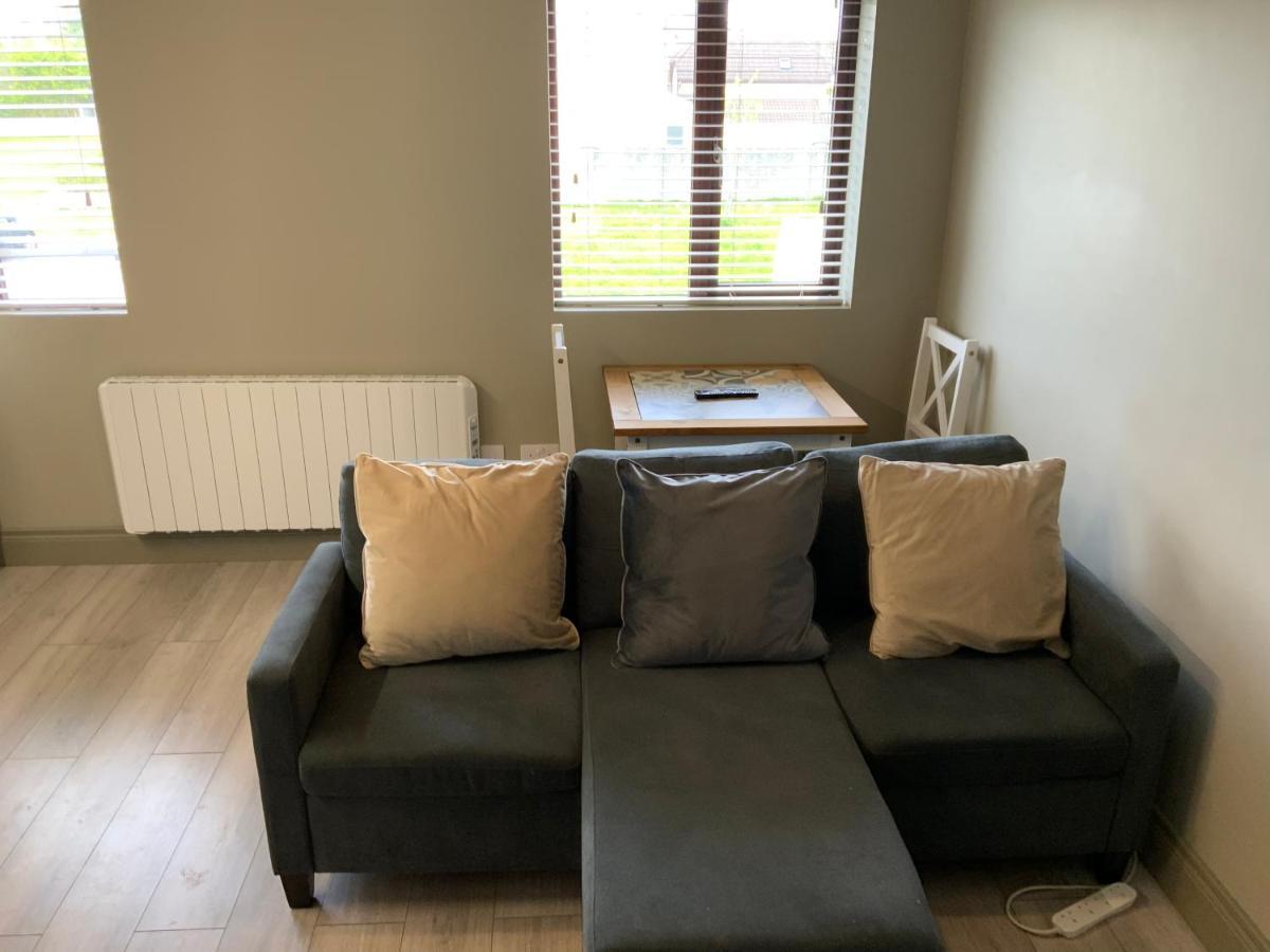 Small,Smart,Tidy 2 Bed Apartment ゴールウェイ エクステリア 写真
