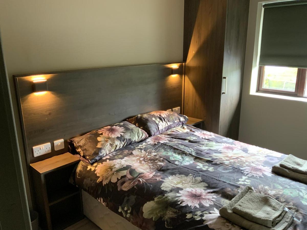 Small,Smart,Tidy 2 Bed Apartment ゴールウェイ エクステリア 写真